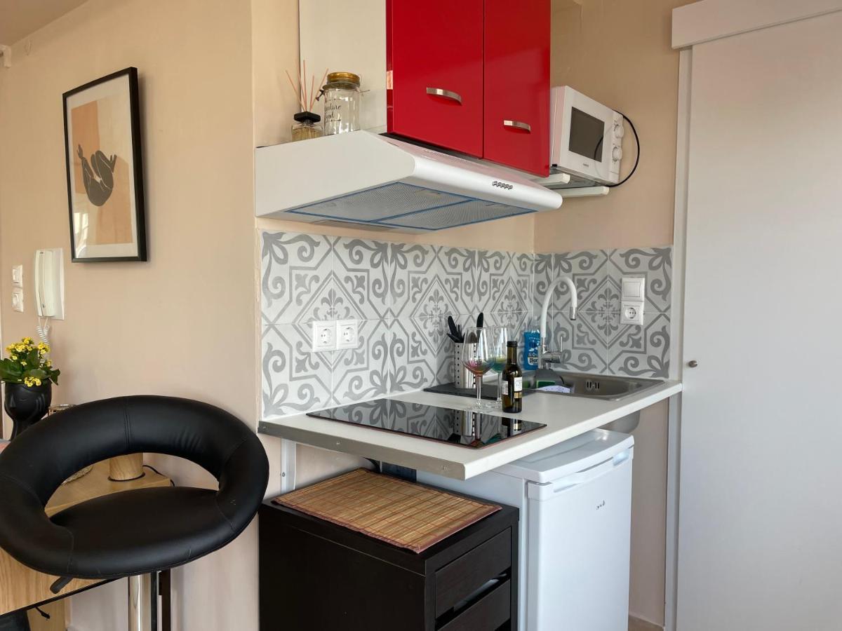Cozy Apartment In Heart Athens Near Metro Fix 100M Buitenkant foto
